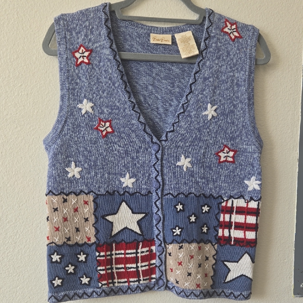 Bobbie Brooks Blue Red White Star Patchwork Sweater Vest